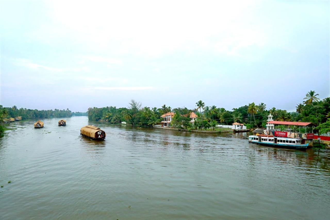 Water'S Edge Villas Alappuzha Exterior foto